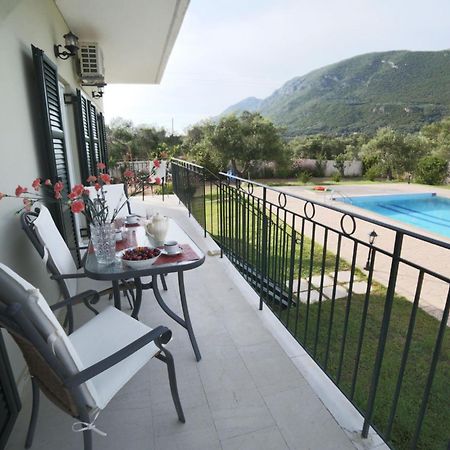 Villa Adonis Halikounas Exterior foto