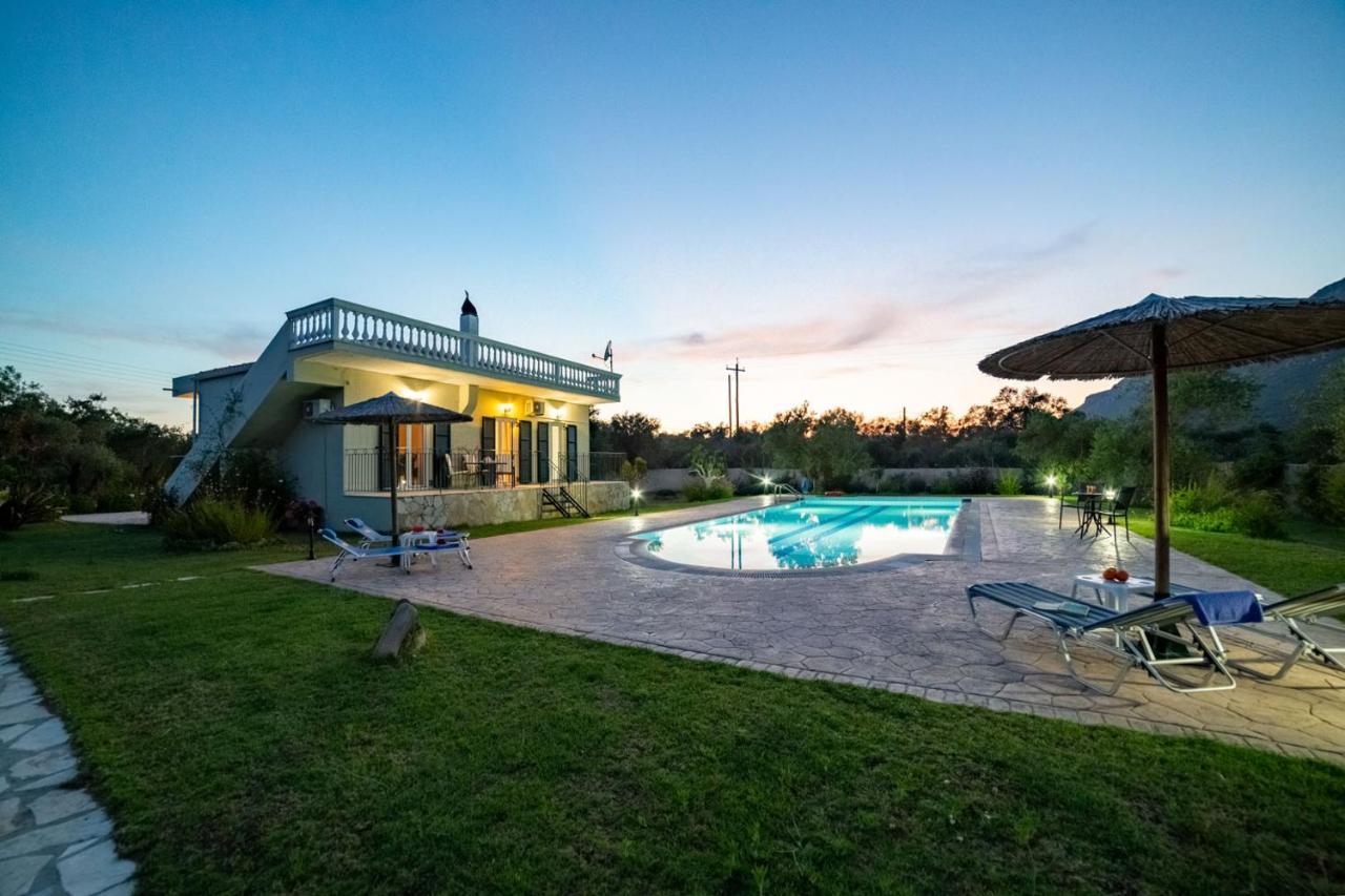 Villa Adonis Halikounas Exterior foto